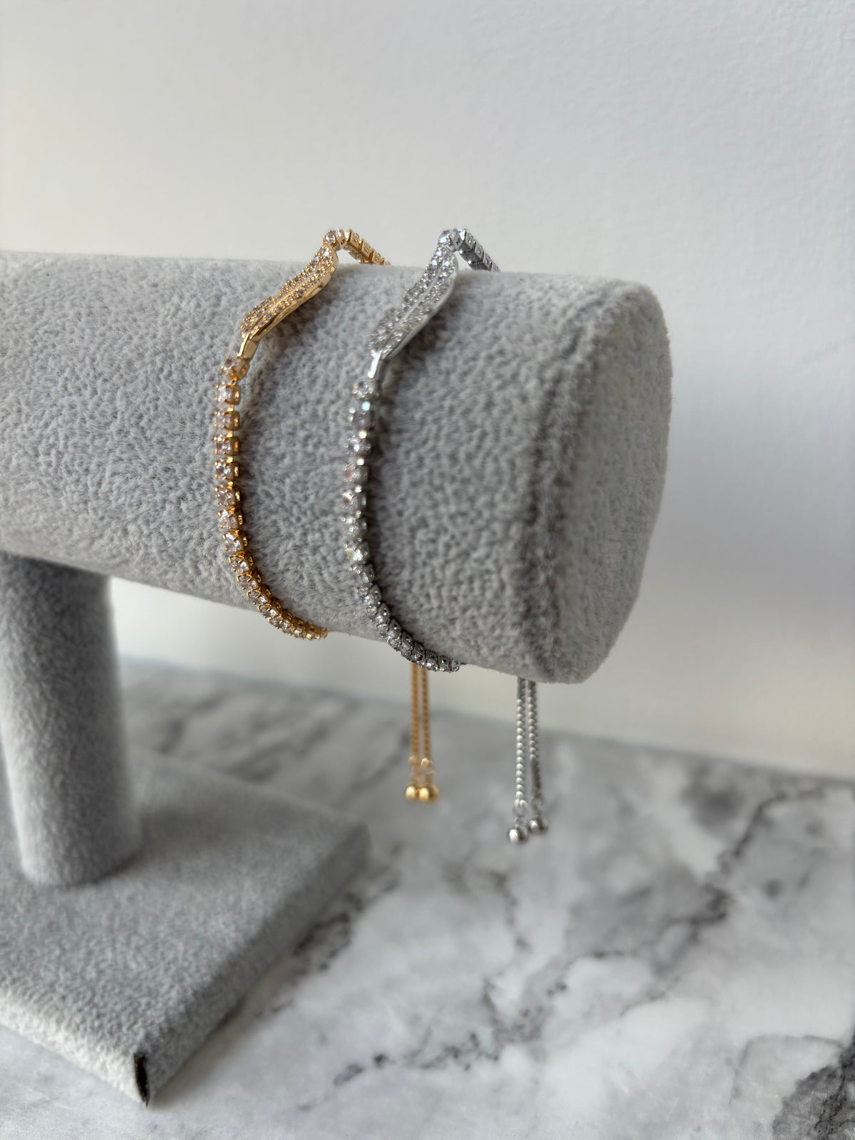 Faye Feather Bracelet