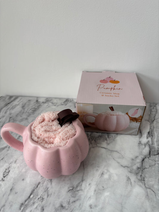 Pink pumpkin mug and sock set
