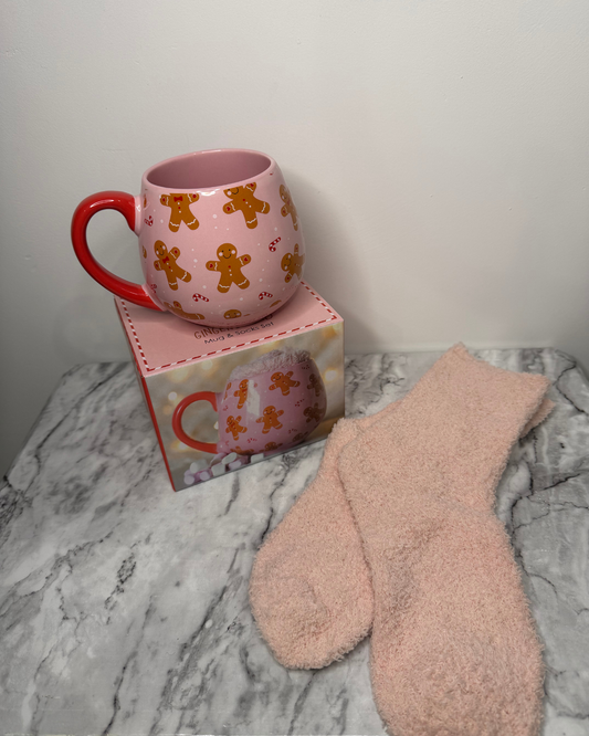 Pink Gingerbread Mug & Fluffy Socks Gift Set