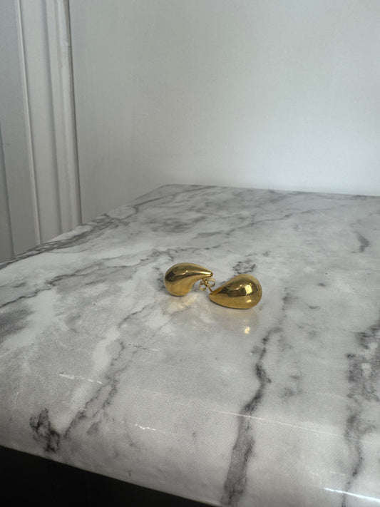 Nora Teardrop Earrings