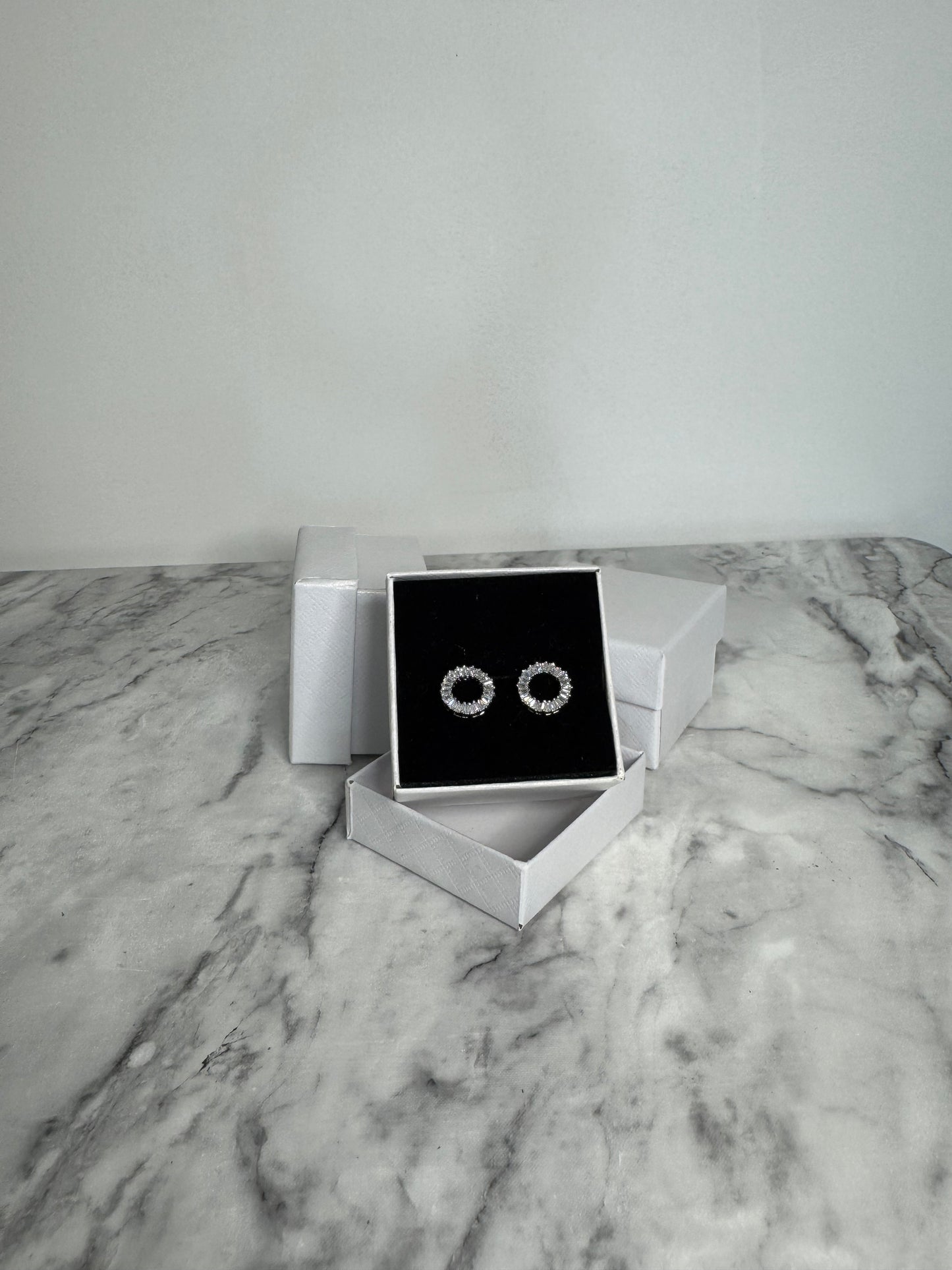 Celia Studs