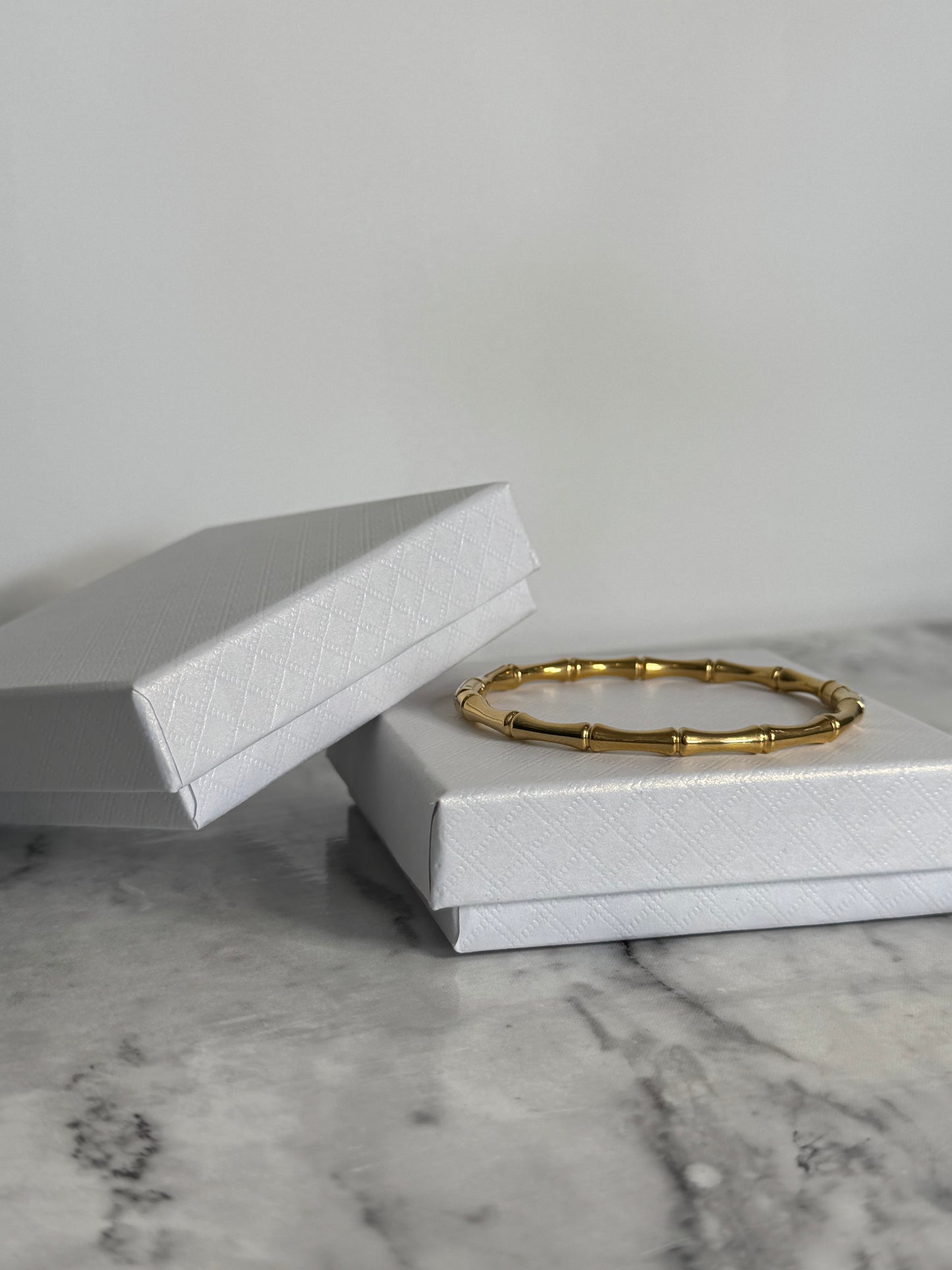 Palma Clasp Bangle