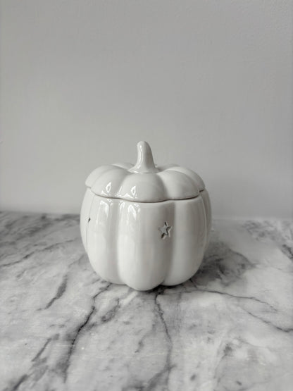 White pumpkin wax burner