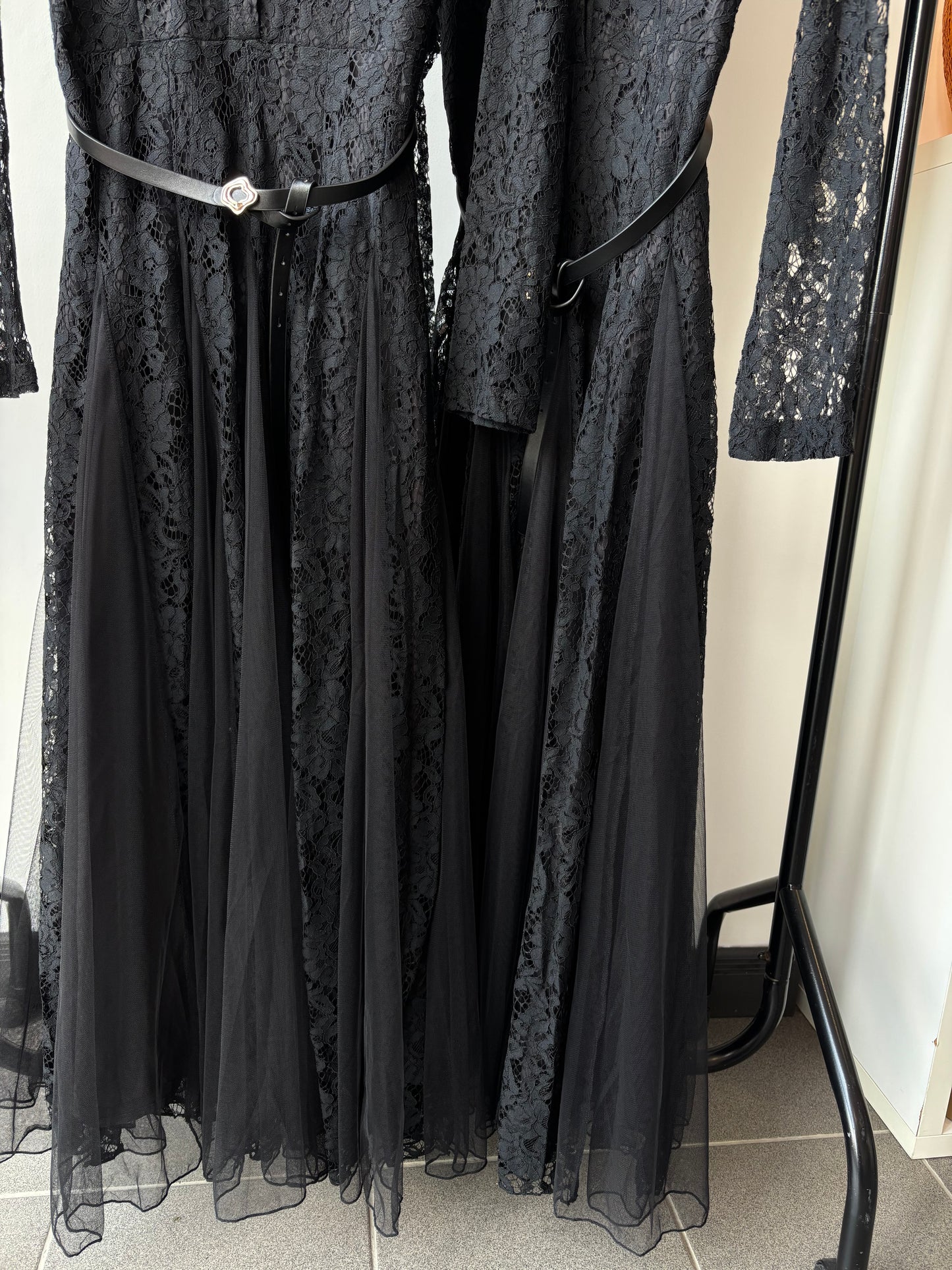 Kate lace dress