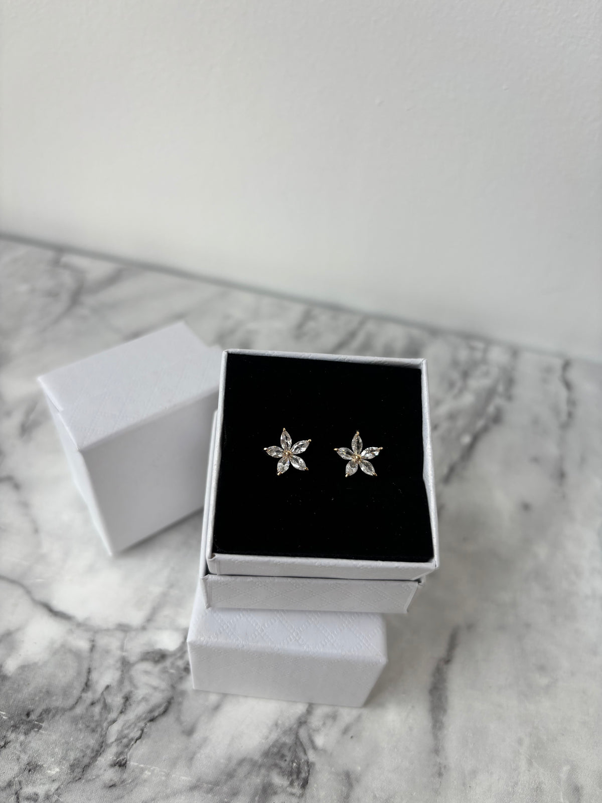 Fifi earrings