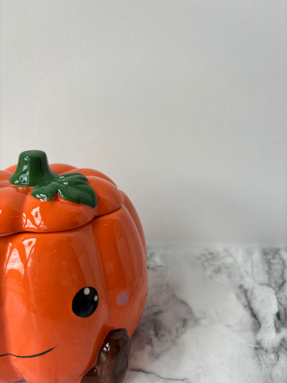 Smiling pumpkin wax melt burner