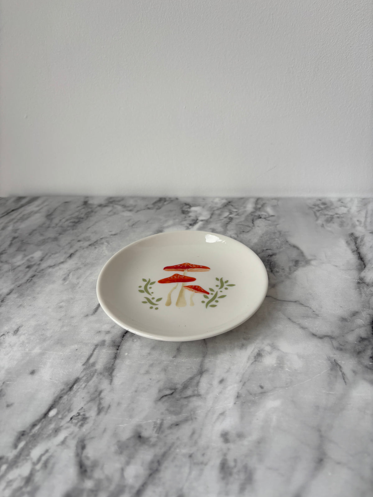 Mushroom trinket tray