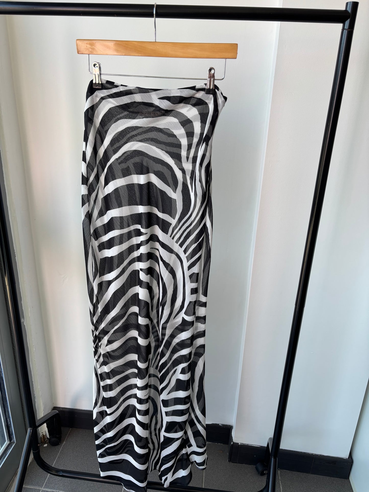 Cleo zebra two piece set