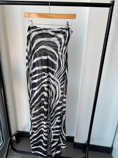 Cleo zebra two piece set