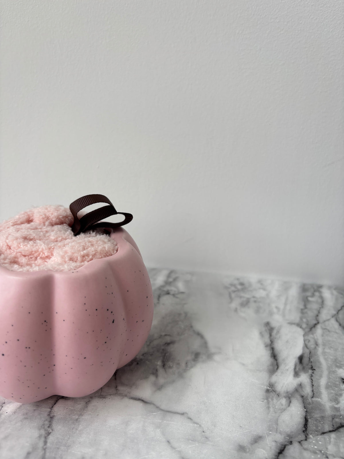 Pink pumpkin mug and sock set