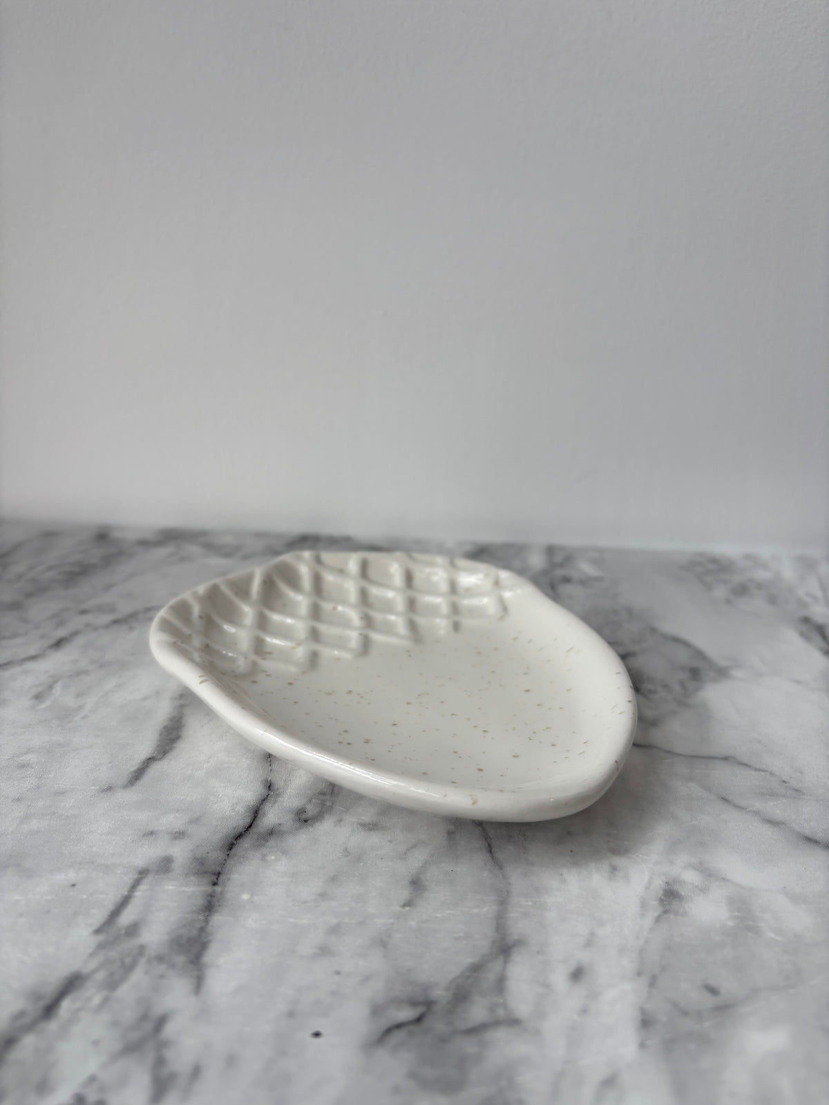 Acorn trinket tray