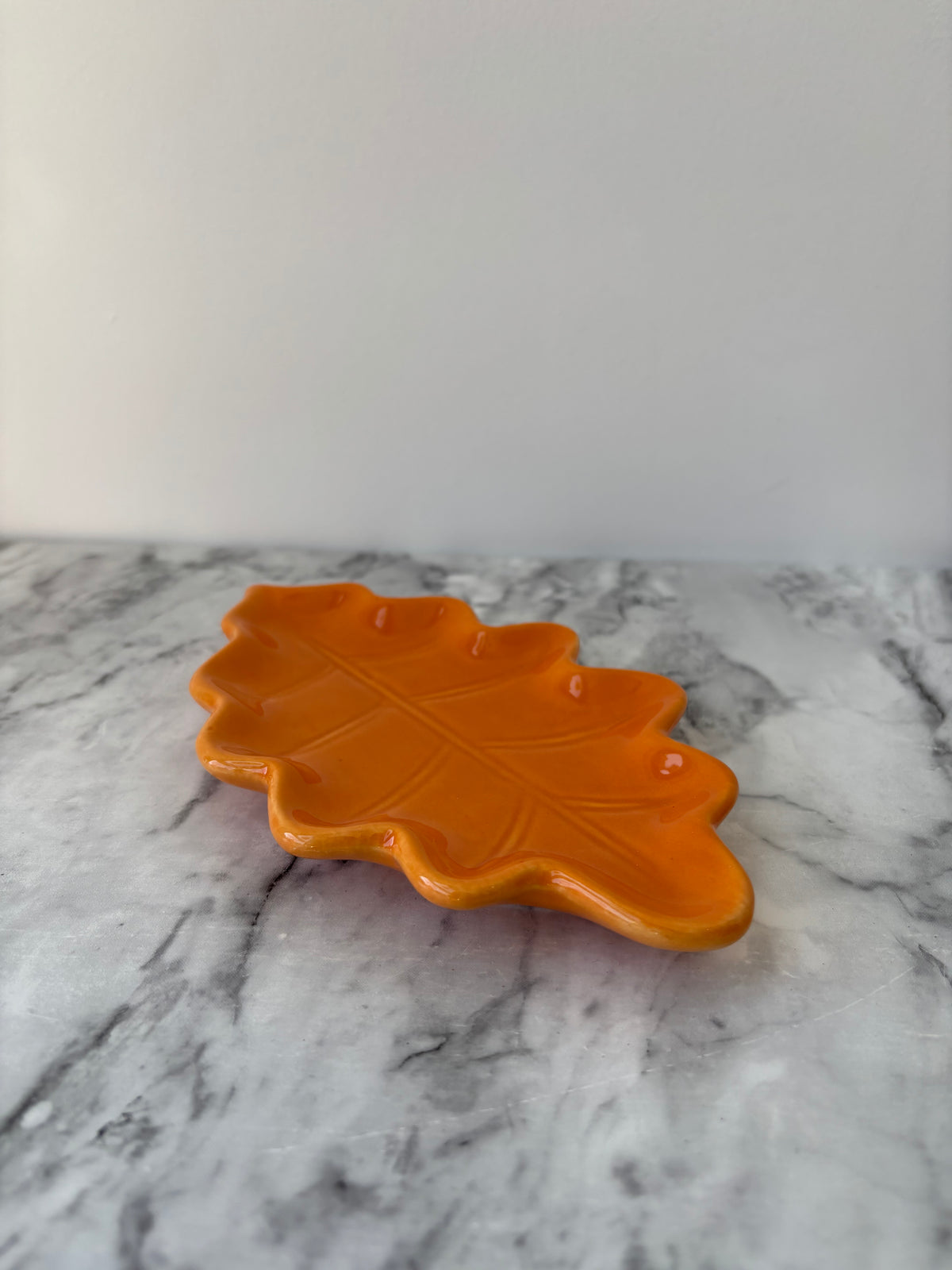 Leaf trinket tray