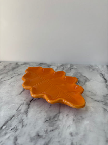 Leaf trinket tray