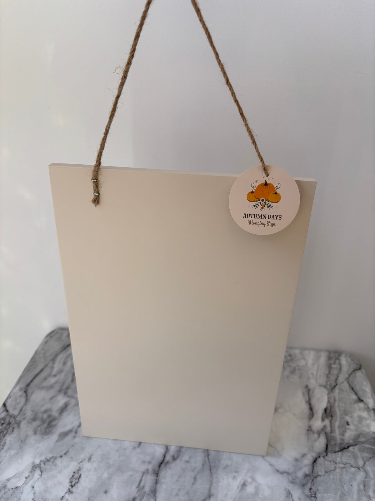‘Hello pumpkin’ sign