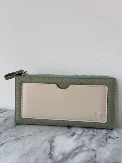 Nicola purse