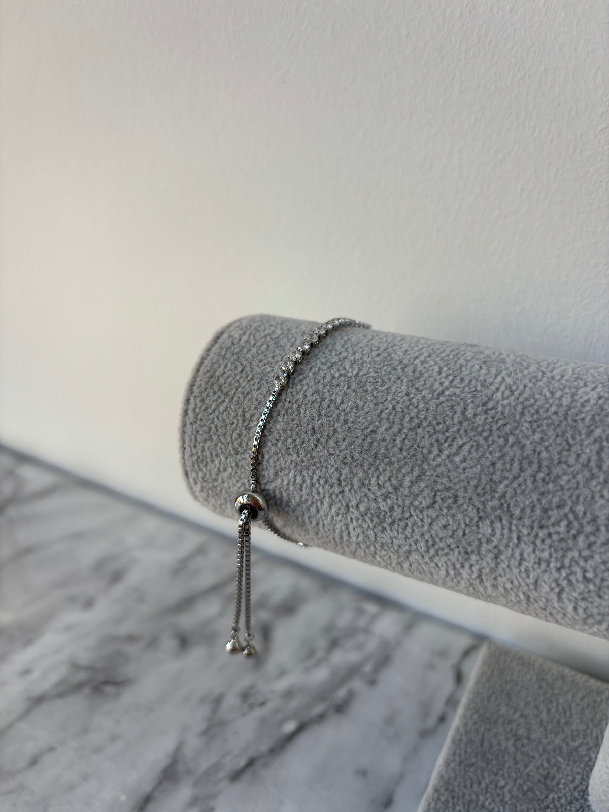 Faye Feather Bracelet