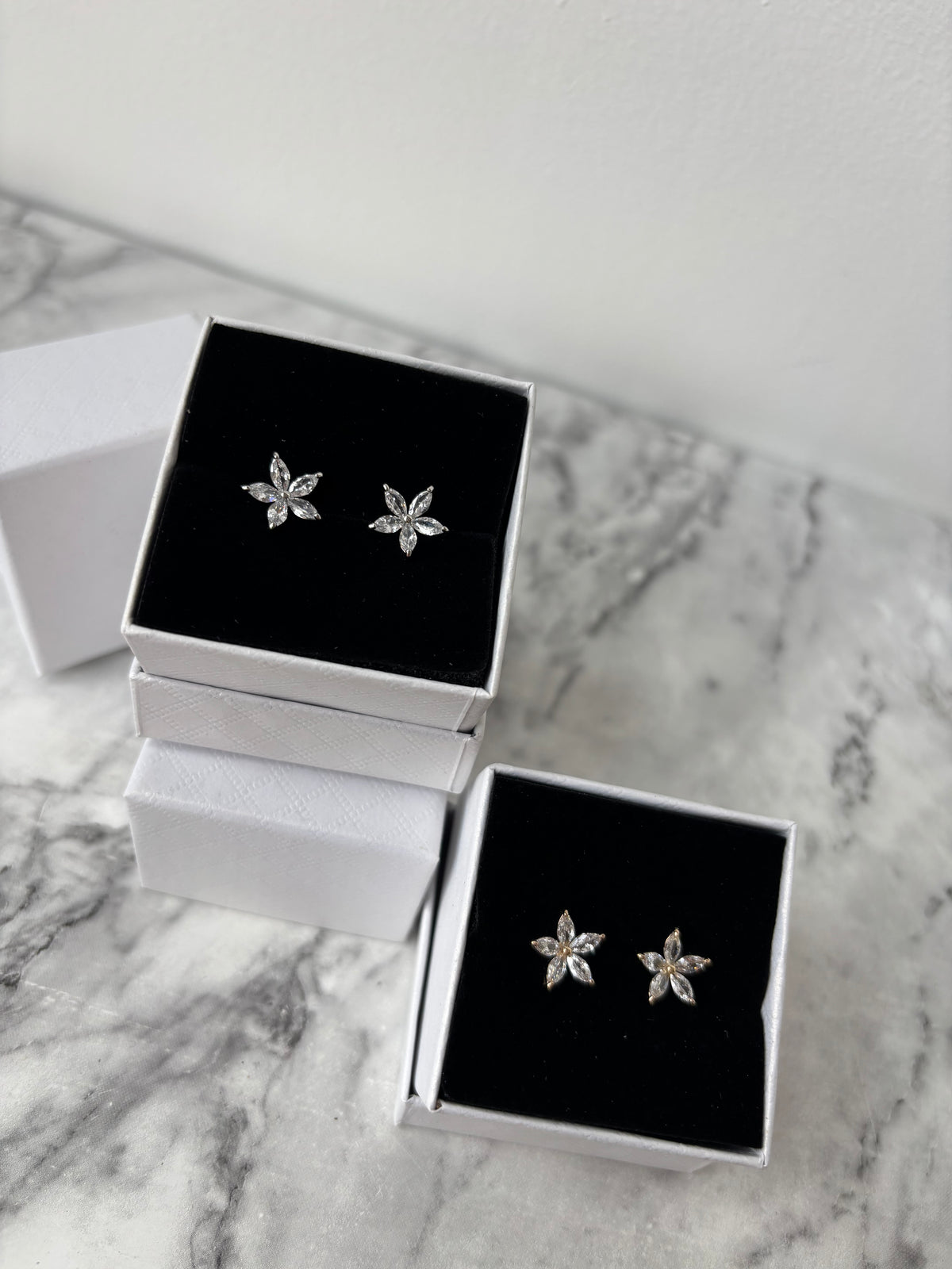 Fifi earrings