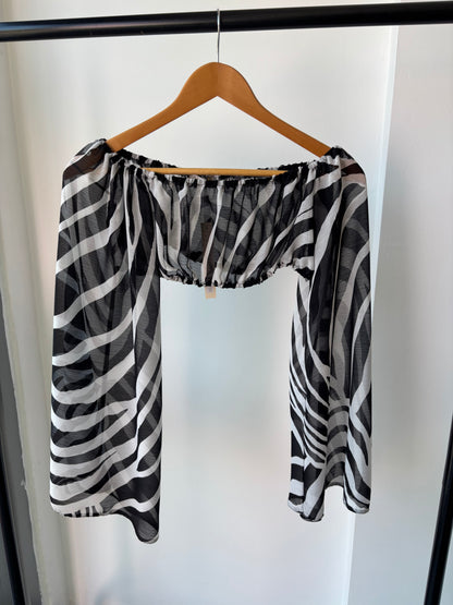 Cleo zebra two piece set