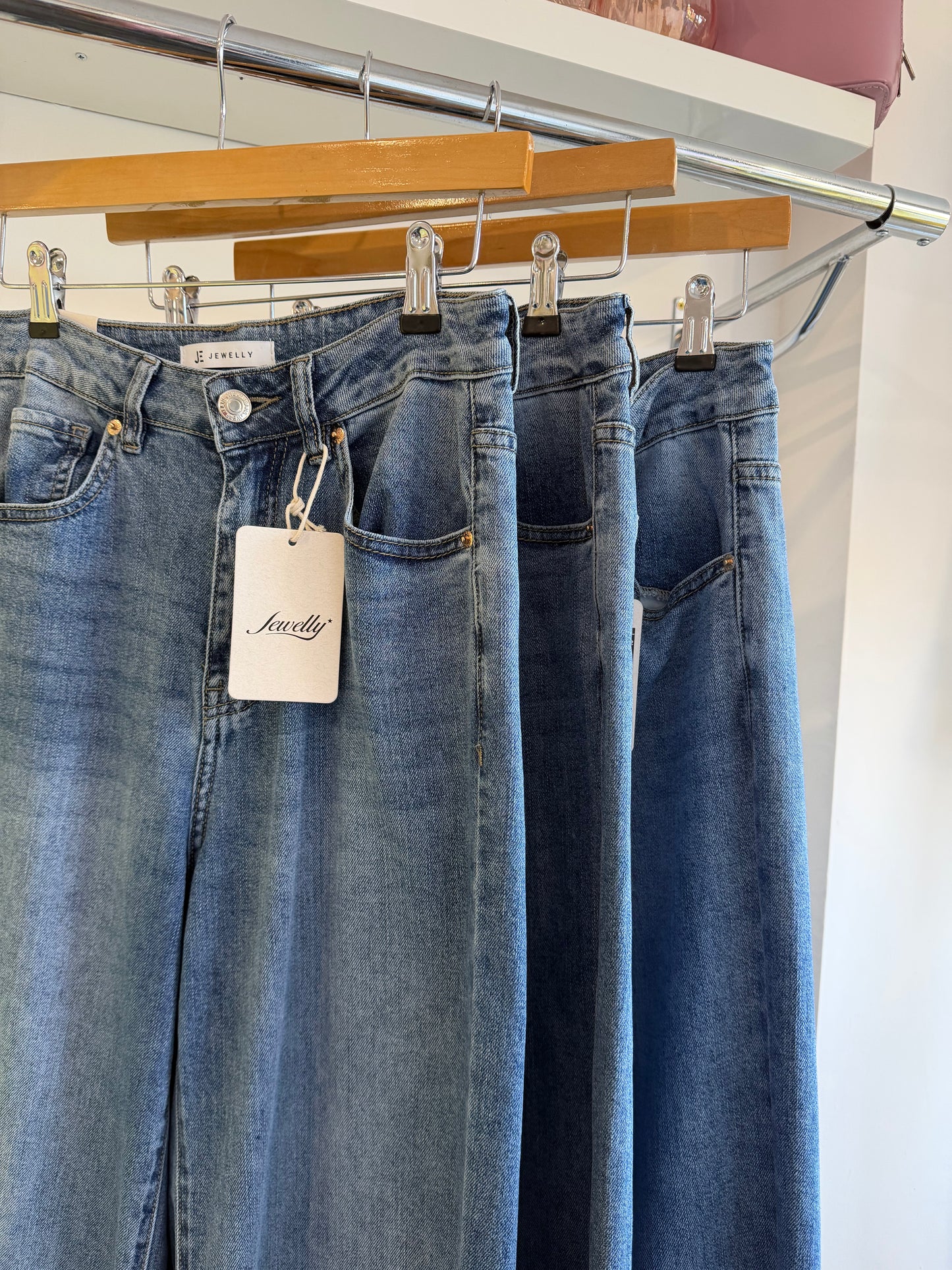 Daisy denim jeans