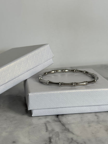 Palma Clasp Bangle