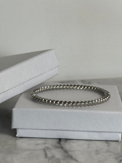 Danielle Clasp Bangle