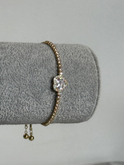 Annie Heart Bracelet