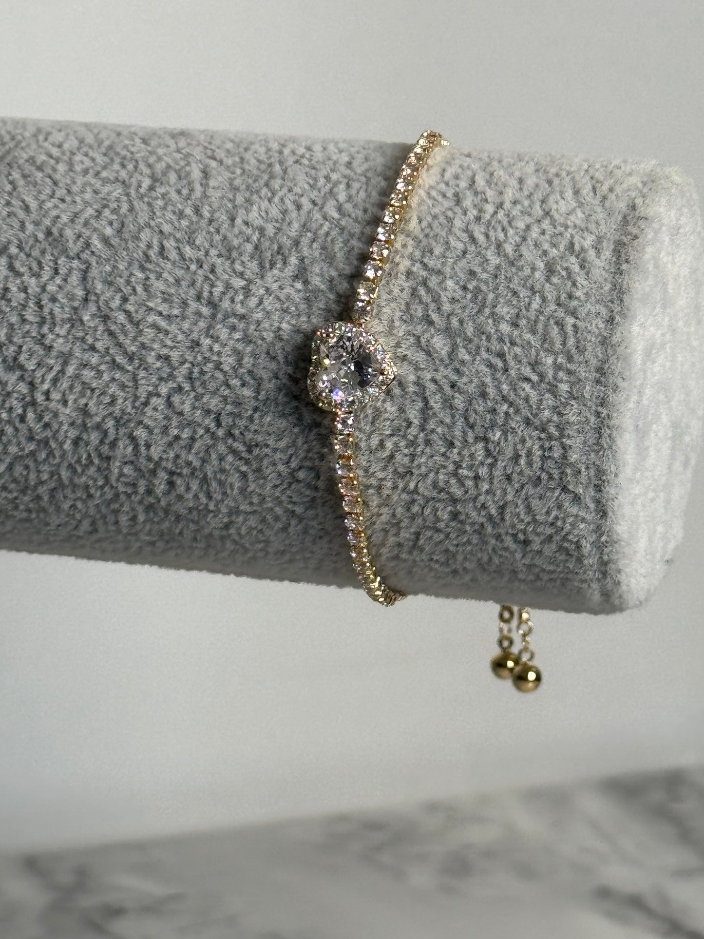 Annie Heart Bracelet